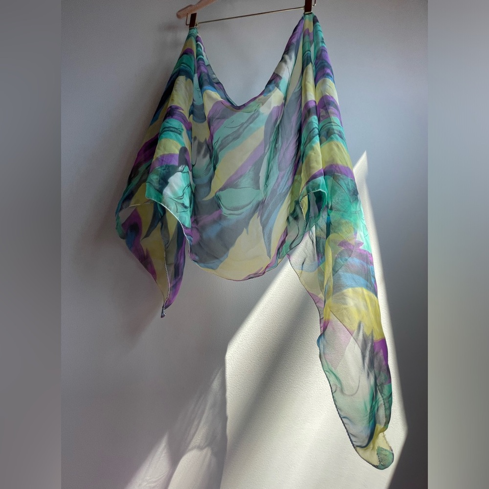 Vintage Italian Sheer Scarf - Picture 4 of 10
